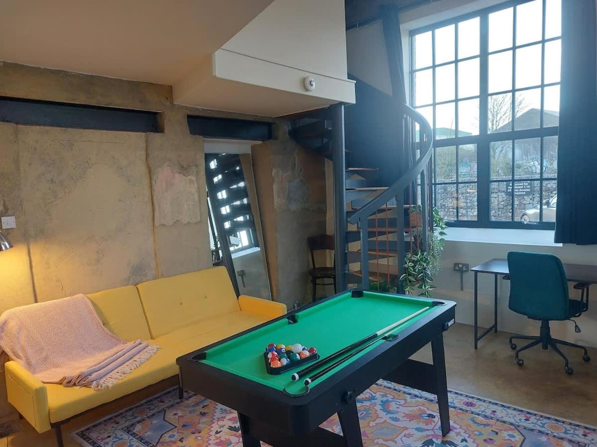 Converted Factory Loft Apartment Bristol Exterior photo